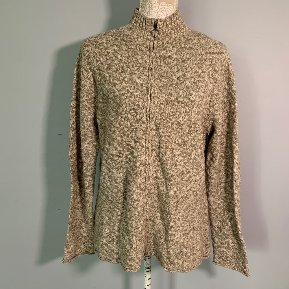 Nordic traders // tan, white knit zip up sweater jacket size large wk2